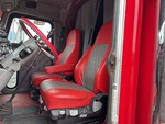4 Transmision with Seats/armrests