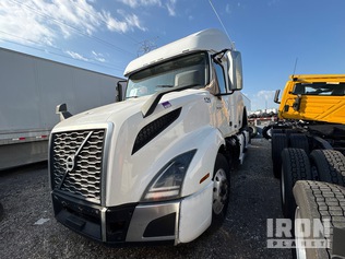 Volvo 2019 VNL 6x4 T/A Sleeper — occasion