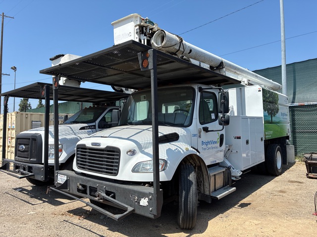 2019 Altec LR7-60E70 70 ft on 2020 Freightliner M2 106 4x2 Forestry Chipper Body Bucket Truck