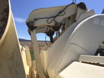 Hydraulics with Bowl Lift Cylinders