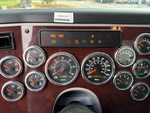 Cab with Luces de advertencia del motor