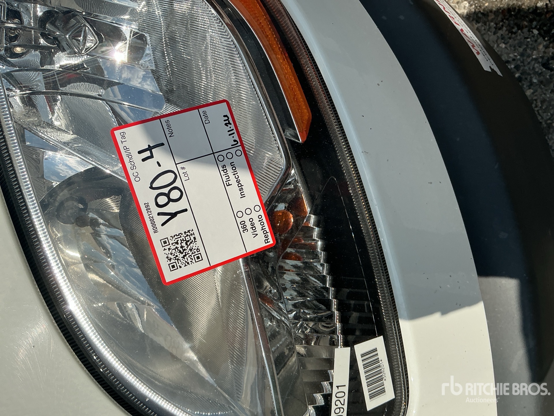 Photo of a 2021 International LT625 4X2