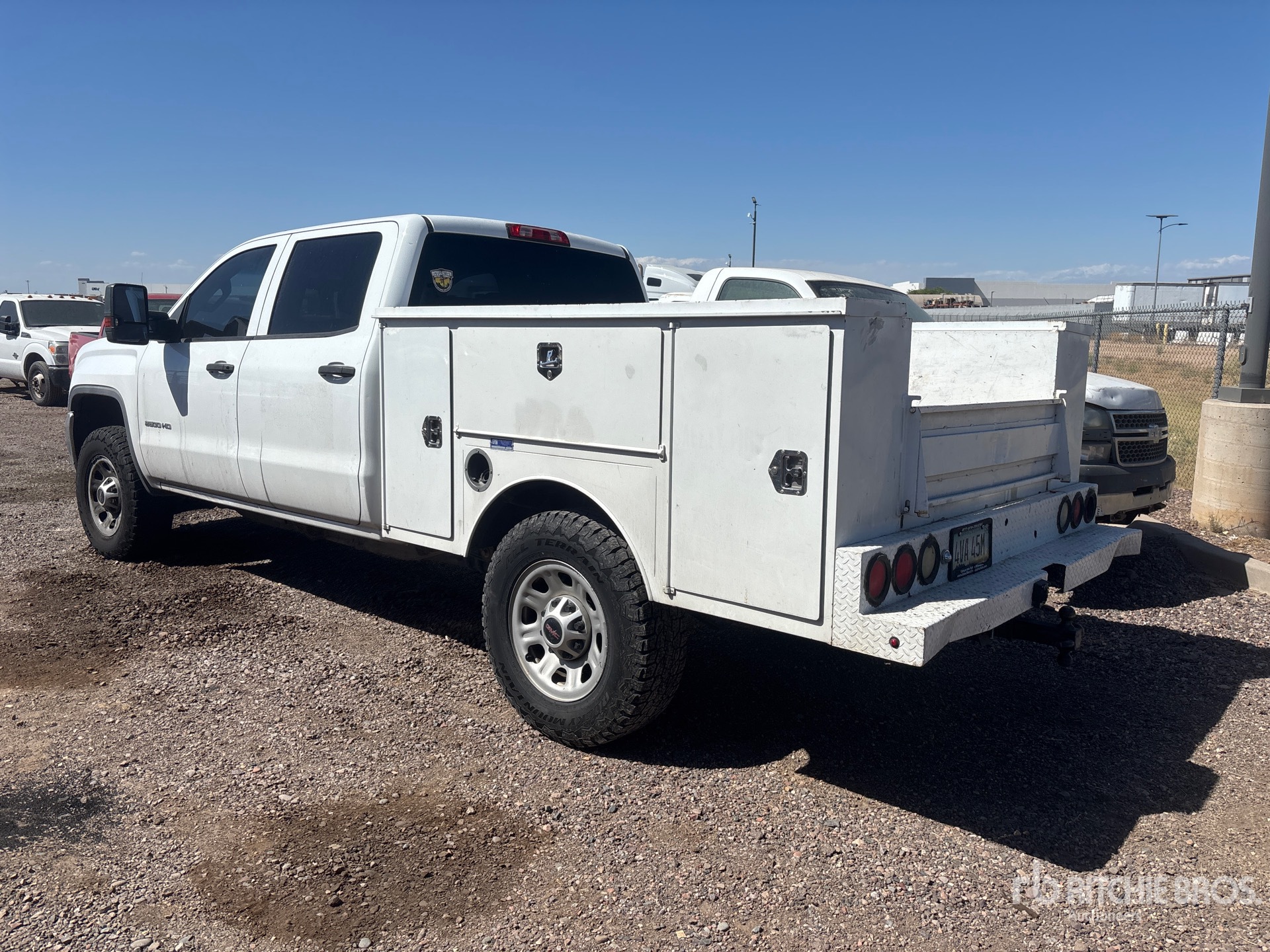 General Appearance with Picture, Left Rear Corner
