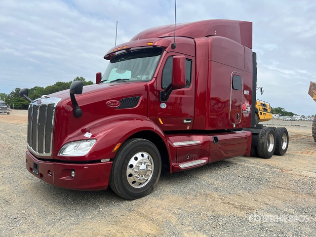 2018 Peterbilt 579 6x4 T/a Sleeper Truck Tractor