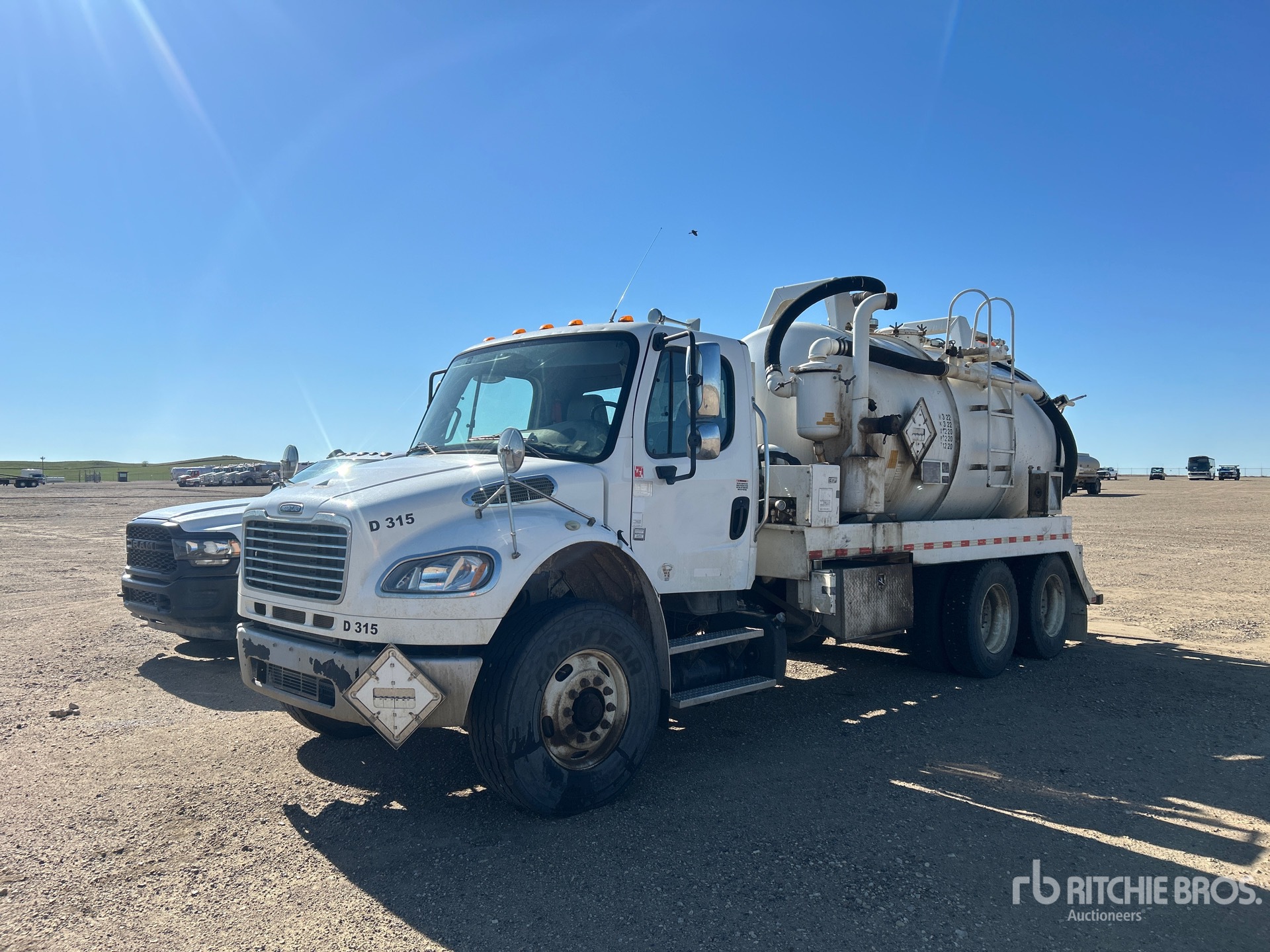 Photo of a 2017 Freightliner M2 106