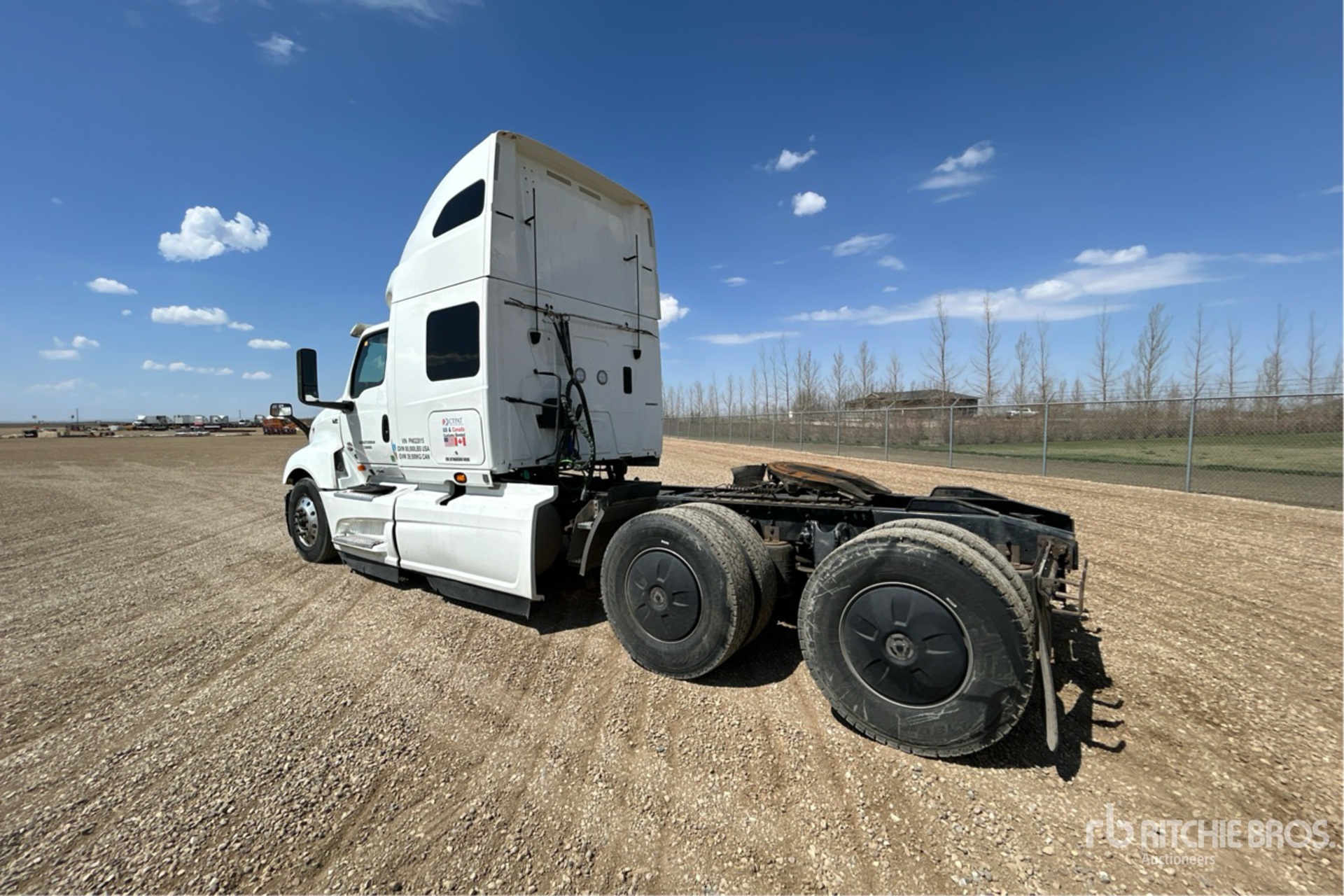 General Appearance with Picture, Left Rear Corner