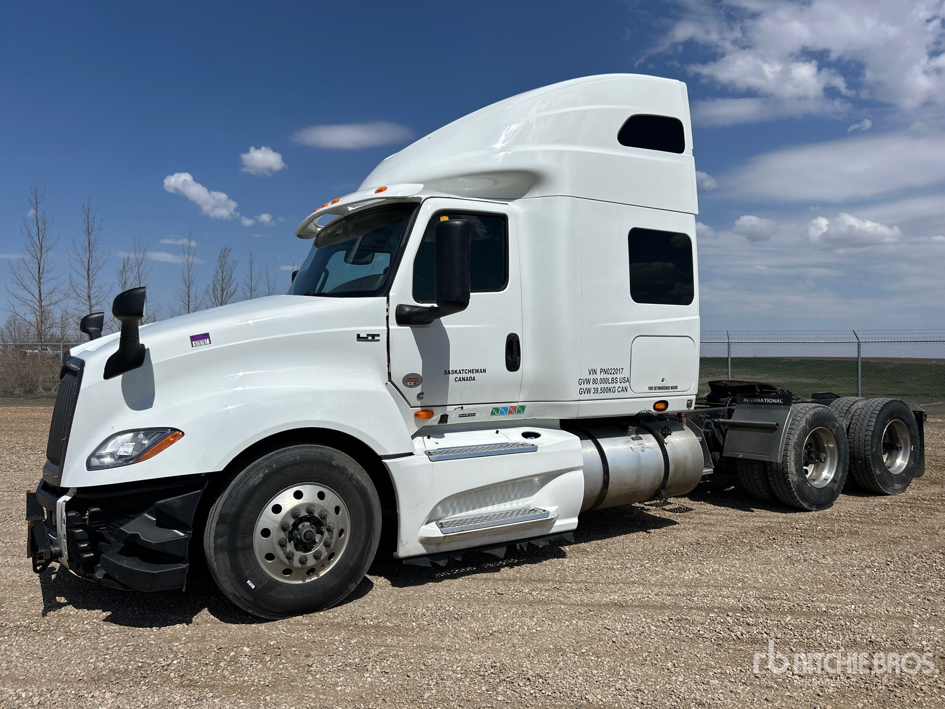 Photo of a 2023 International LT625