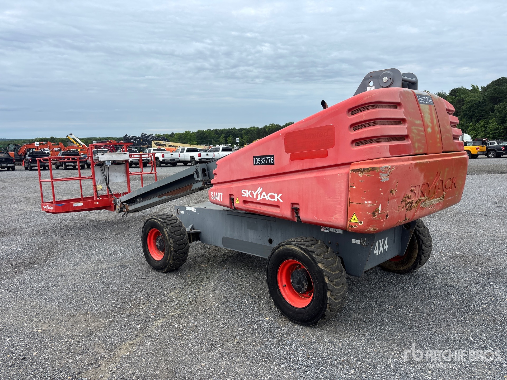 General Appearance with Picture, Left Rear Corner