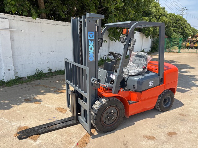 2022 XCMG XCB-D35 3500 kg Forklift