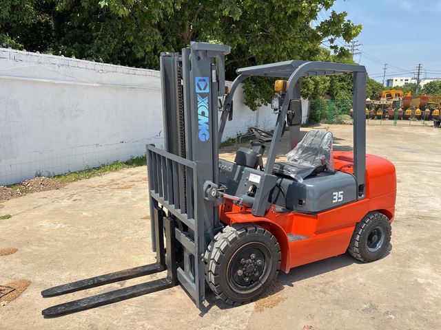 2022 XCMG XCB-D35 3500 kg Forklift
