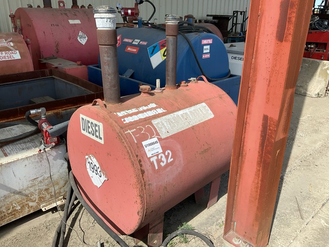 240 gal Skid Mounted Steel Diesel Fuel Tank