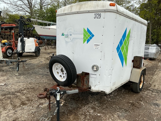 2004 Homesteader 8 ft S/A Enclosed Trailer 2004 Homesteader 8 ft S/A Enclosed Trailer
