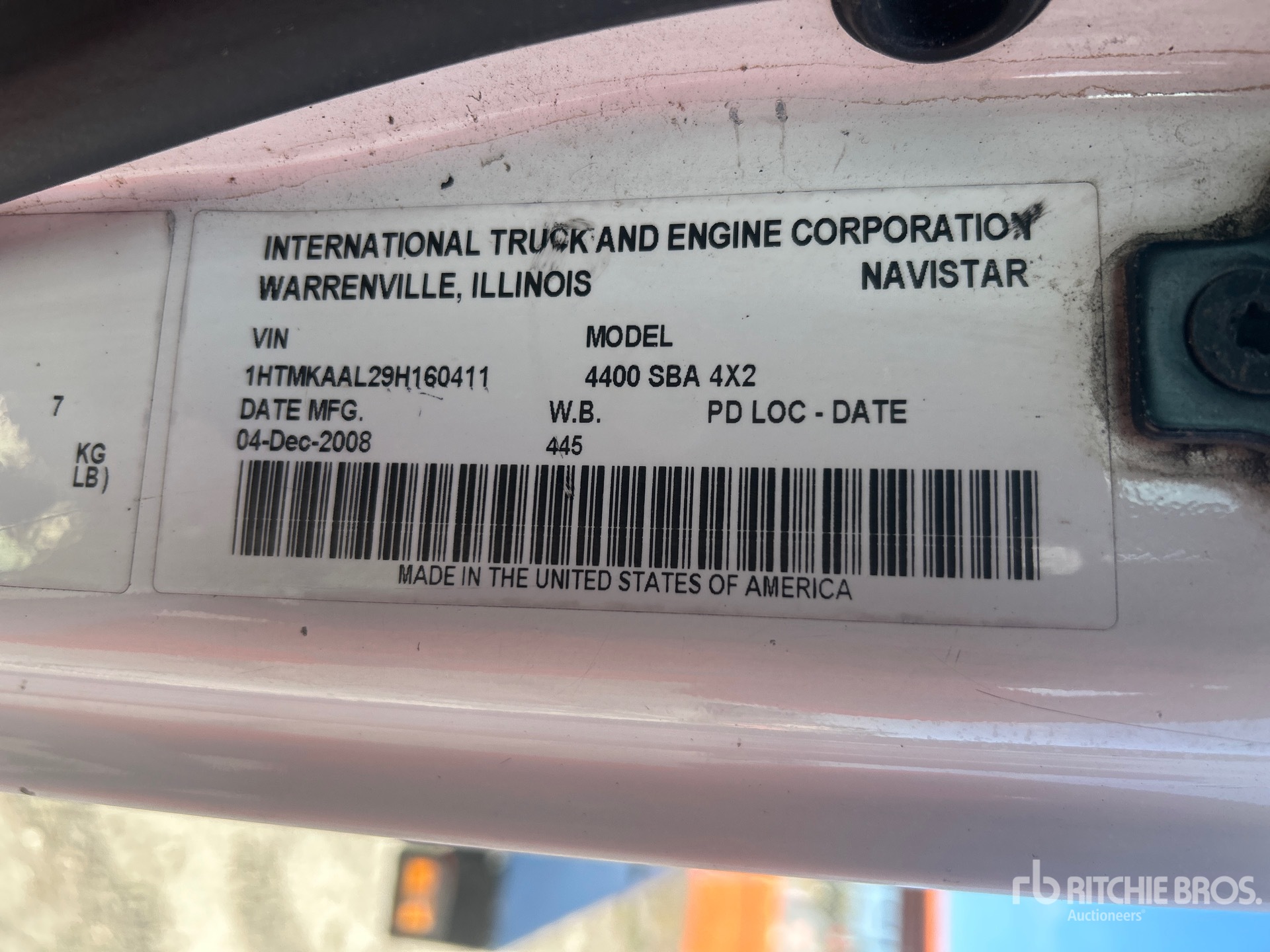 Photo of a 2009 International 4400