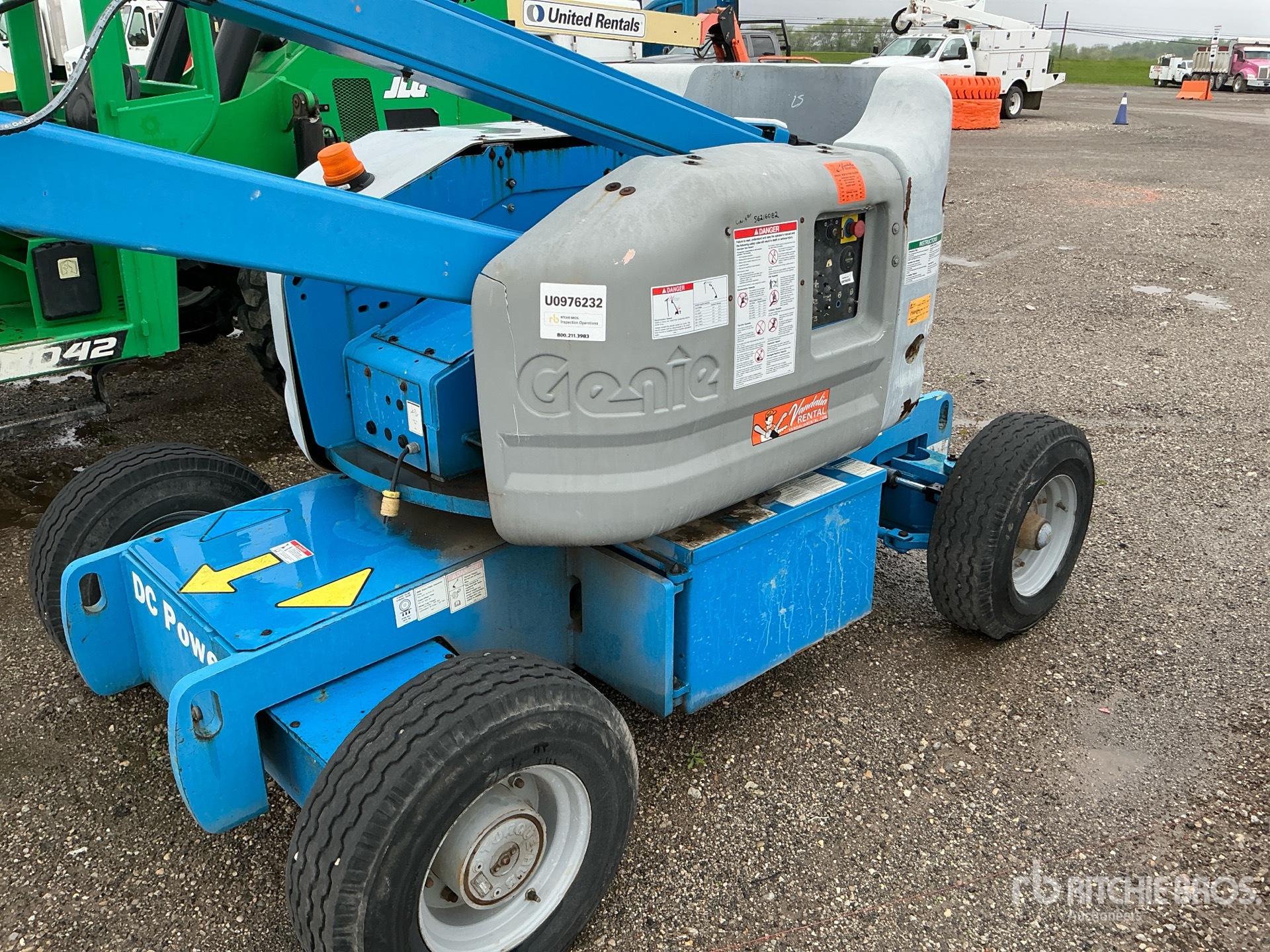 Photo of a 2012 Genie Z-45/25J