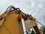 Hydraulics with Auxiliary Hydraulic Plumbing