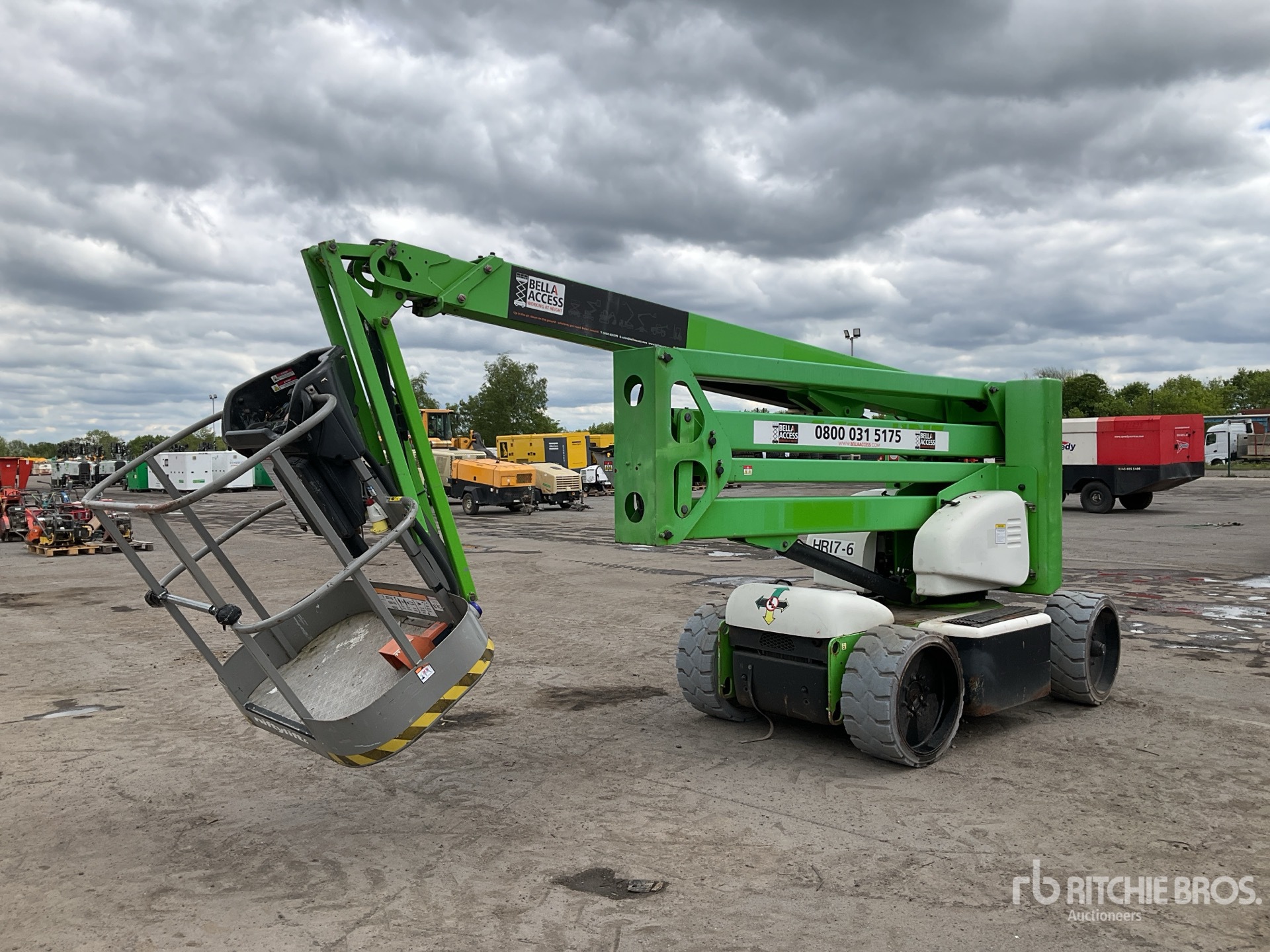 Photo of a 2011 Niftylift HR17