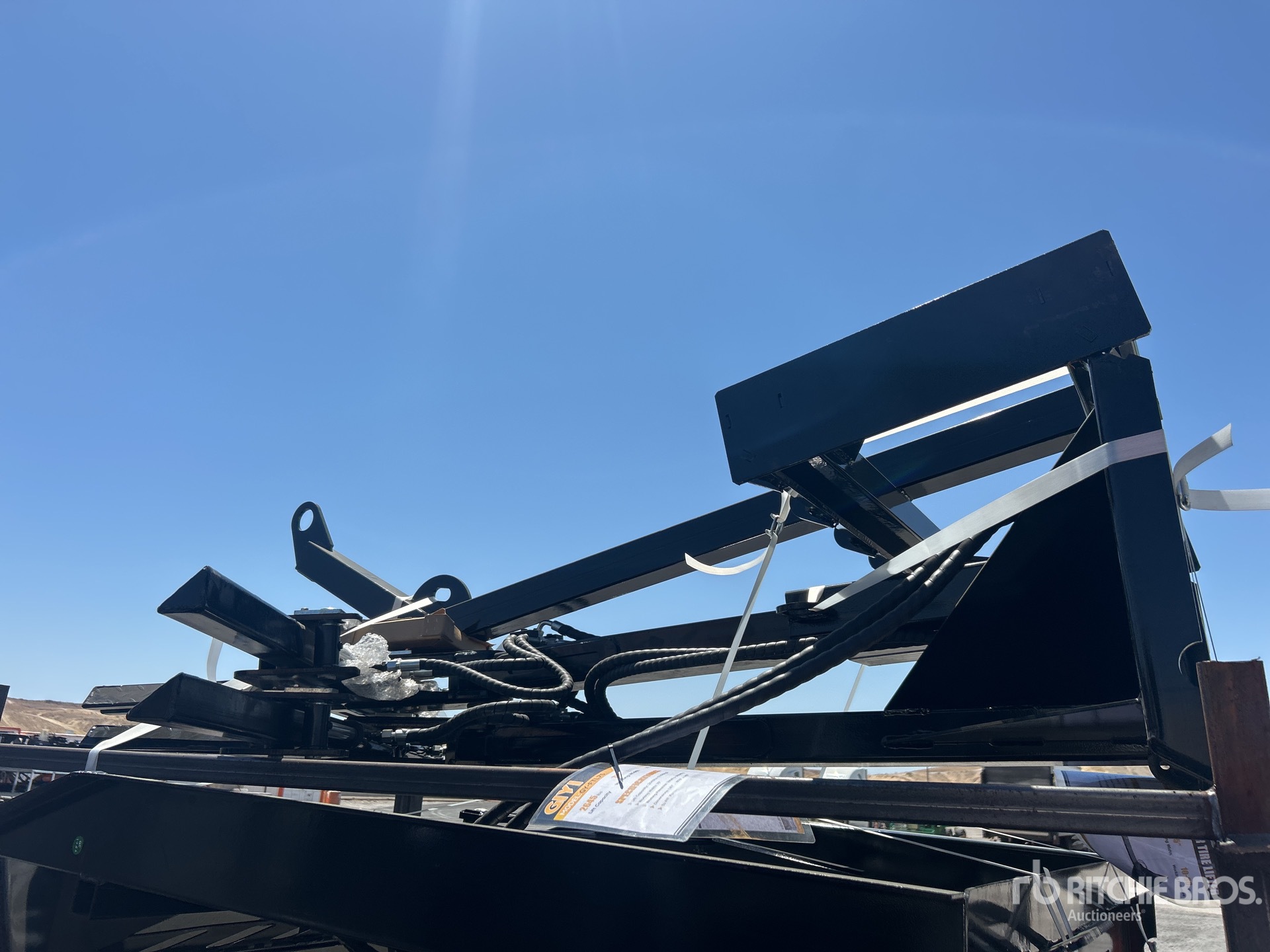 Photo of a 2026 GIYI GY-STL75