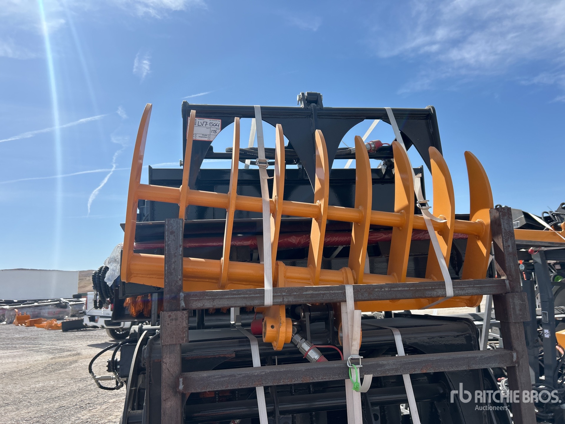 Photo of a 2026 GIYI 38 in - Fits Cat 303 (Unused)