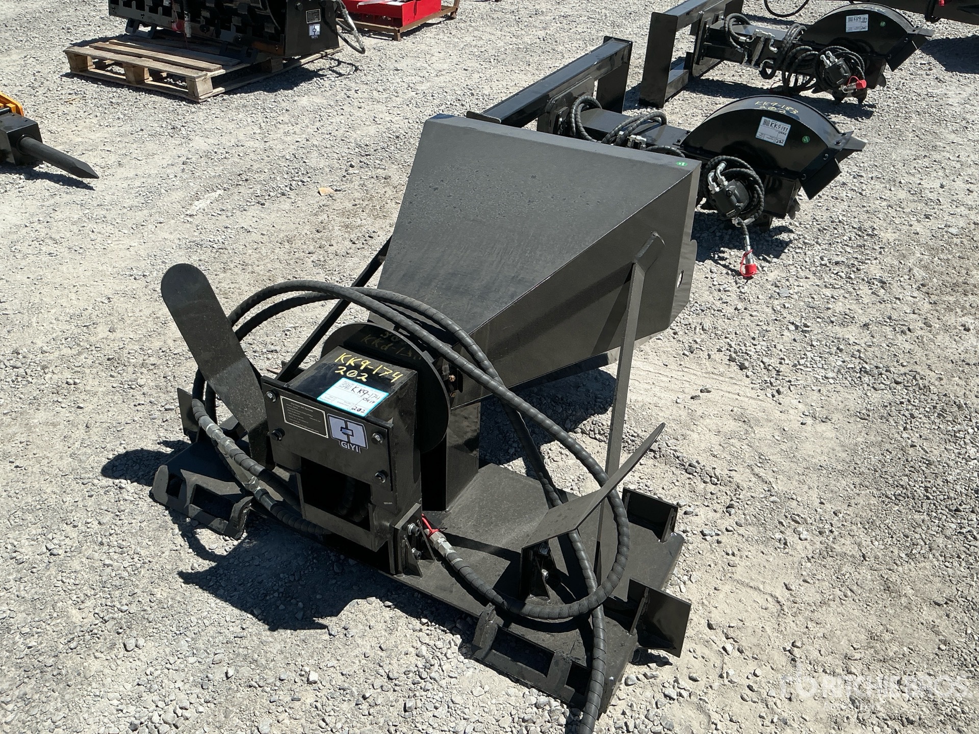 Photo of a 2026 GIYI GY-SS52