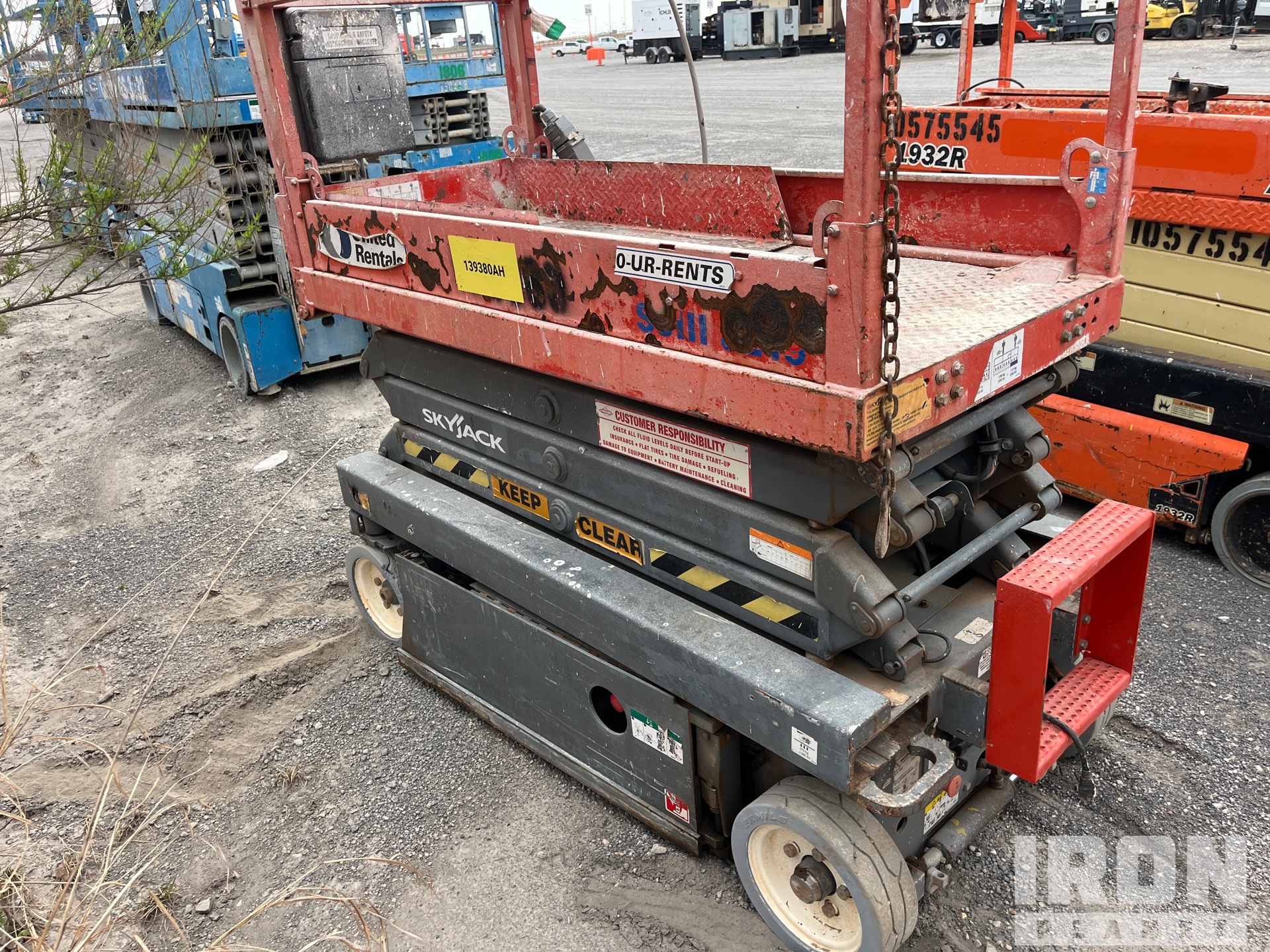 Photo of a 2014 Skyjack SJIII-3219