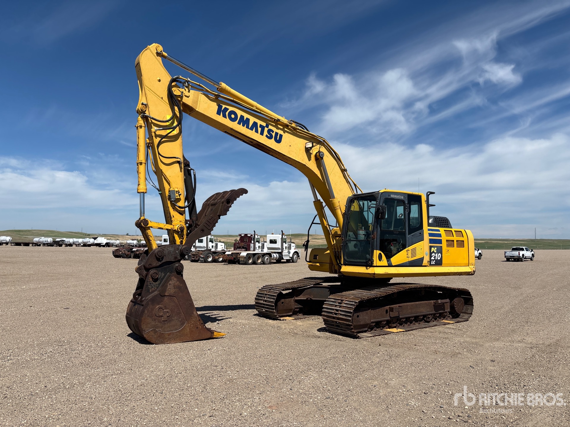 Photo of a 2013 Komatsu PC210LC-10