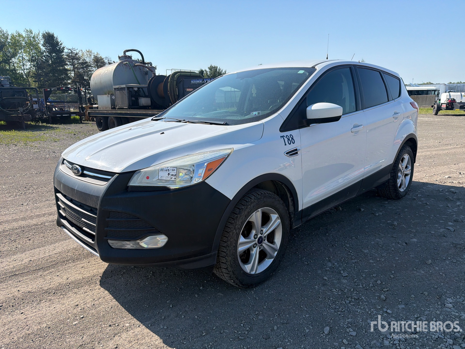 General Appearance with Picture, Left Front Corner
