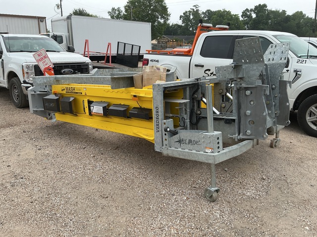Verdegro Mash TL3 Blade 100K Truck Mounted Attenuator