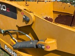 Chassis with Apron Trunnions
