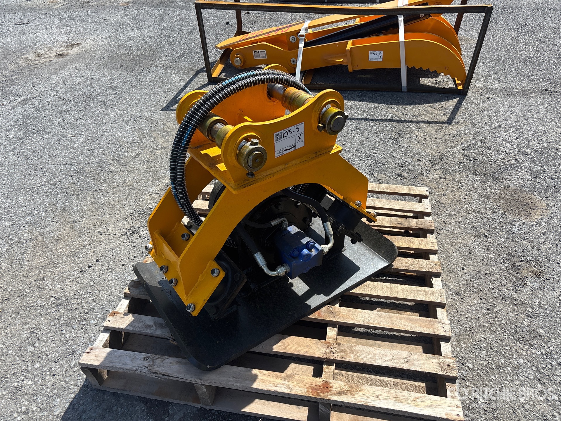 Photo of a 2026 Handy SS04