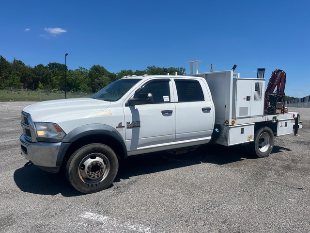 2015 Ram 5500 4x2 Crew Cab Service Truck