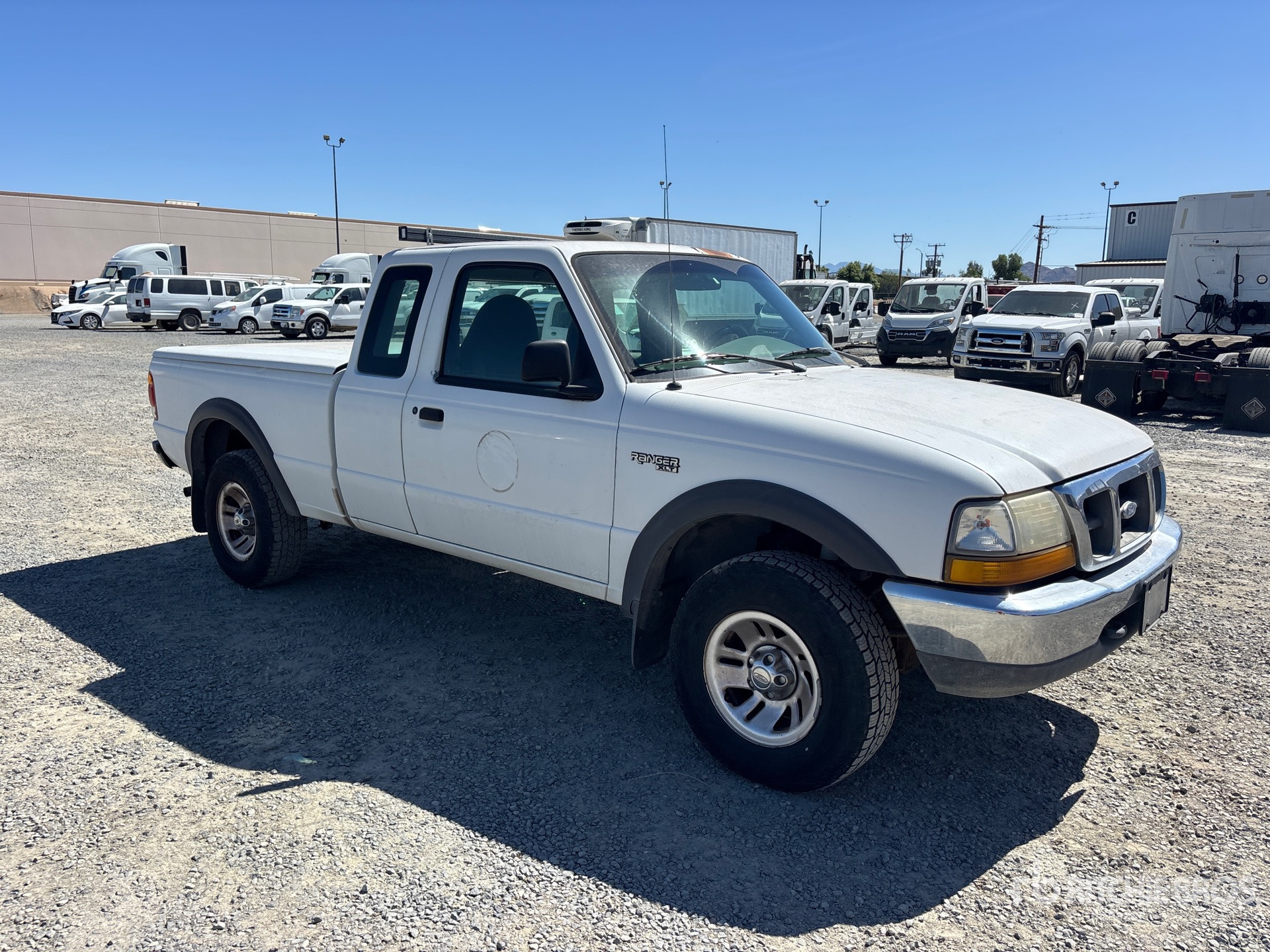 General Appearance with Picture, Right Front Corner