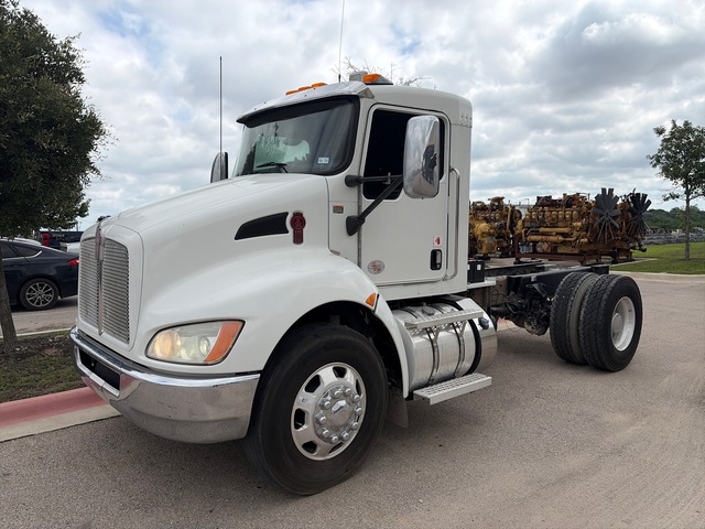 2018 Kenworth T270 4x2 Cab and Chassis