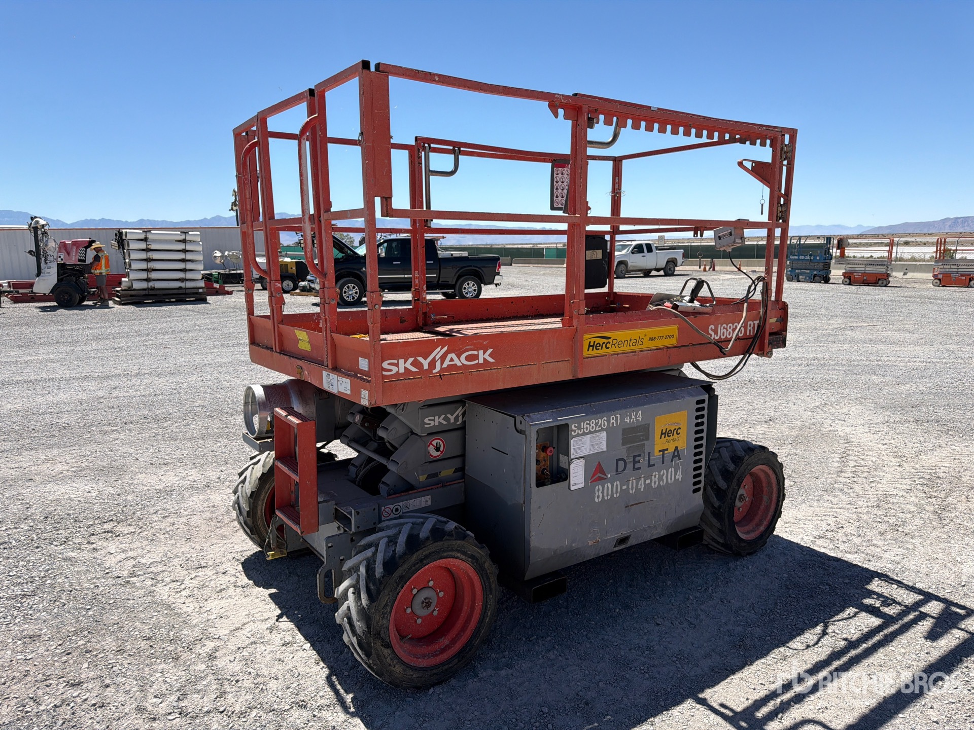 General Appearance with Picture, Right Rear Corner