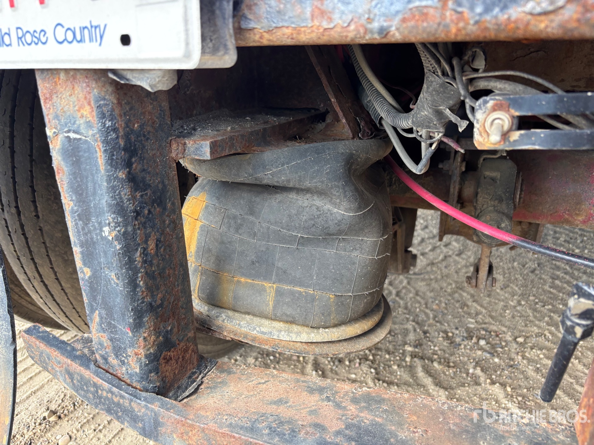 1994 Aspen TRI/A 26 FT EXTENDABLE REMOVABL ...