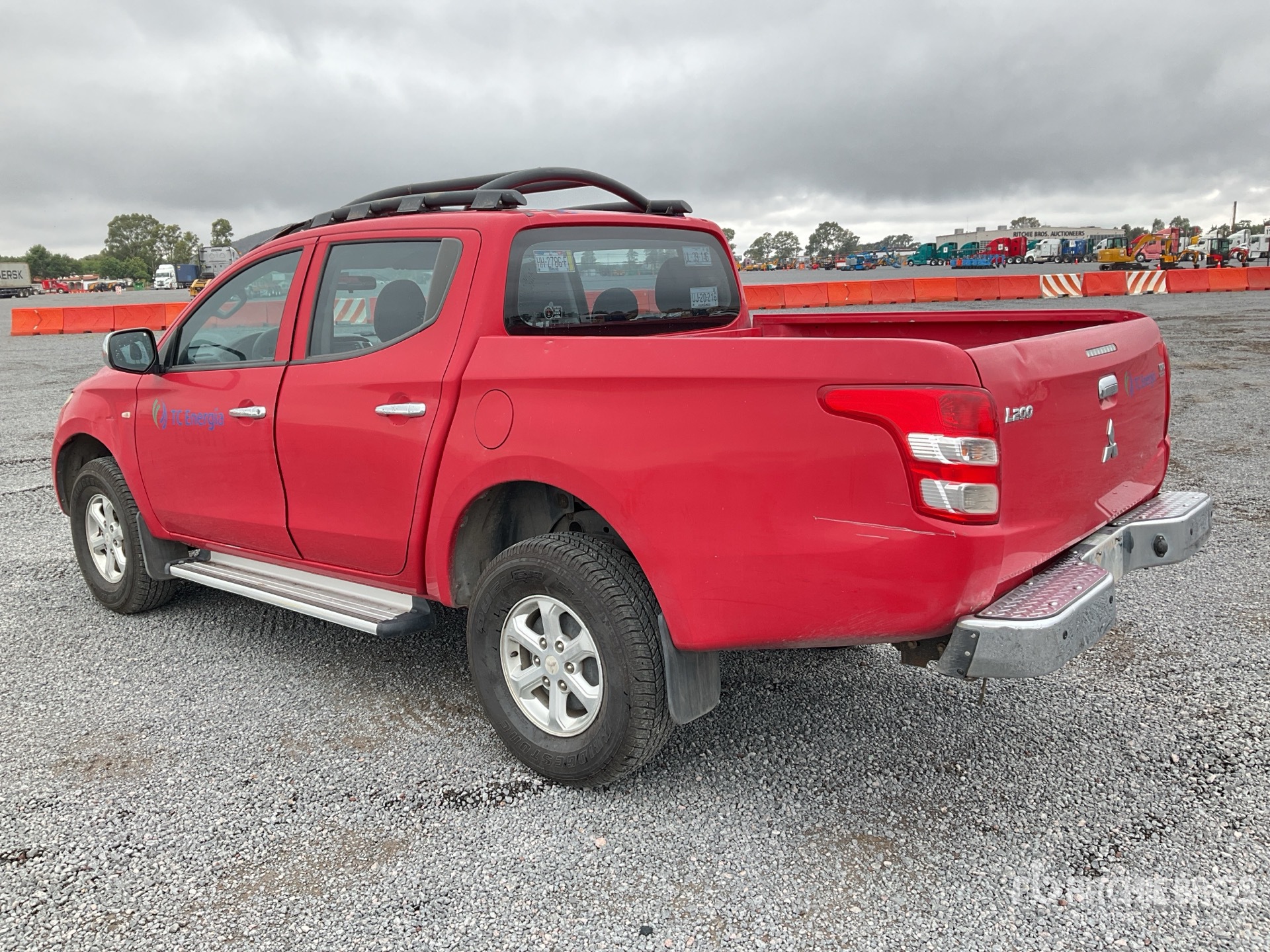 General Appearance with Picture, Left Rear Corner