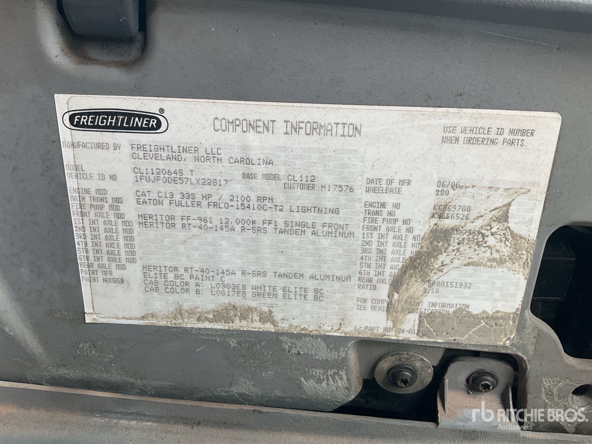 Photo of a 2007 Freightliner COLUMBIA 112