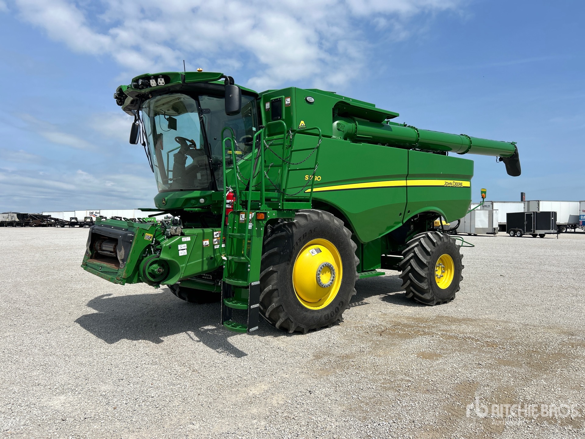 Photo of a 2024 John Deere S780