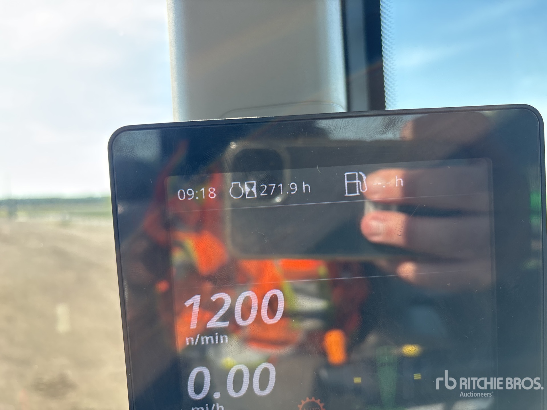 General Appearance with Hour Meter / Odometer