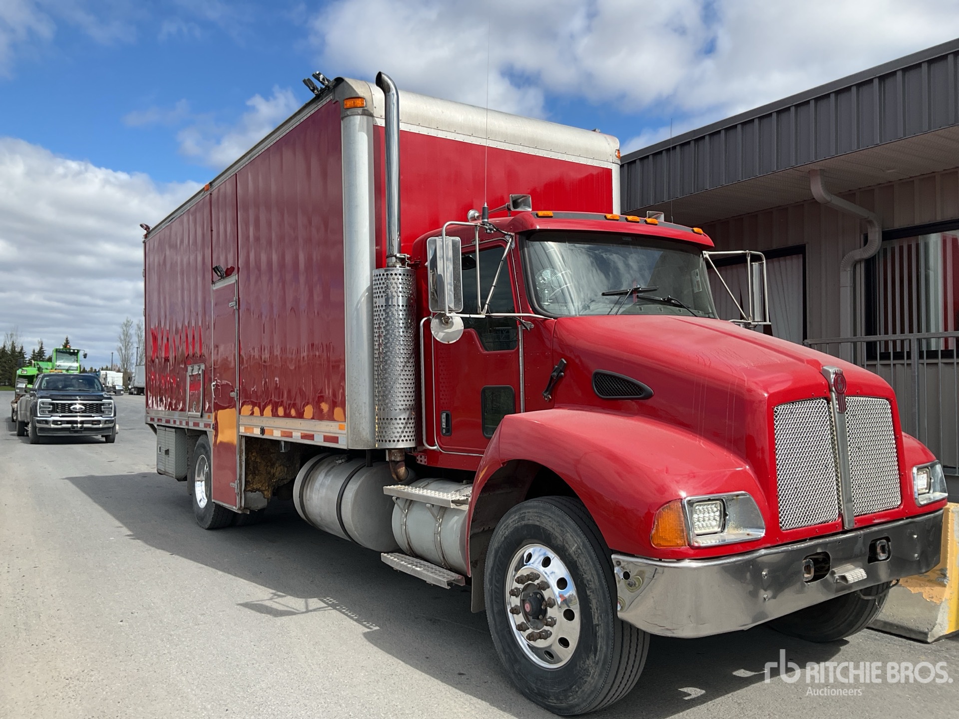 Photo of a  Kenworth T300