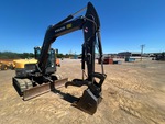 Hydraulics with Bucket Cylinder
