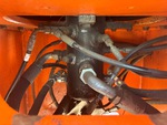 Chassis with Obrotowe centrum hydrauliczne