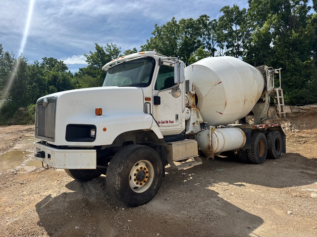 2006 International 5600i 6x4 Mixer Truck