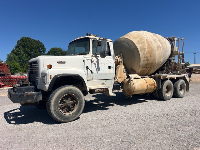 1994 Ford LN8000 Mixer Truck