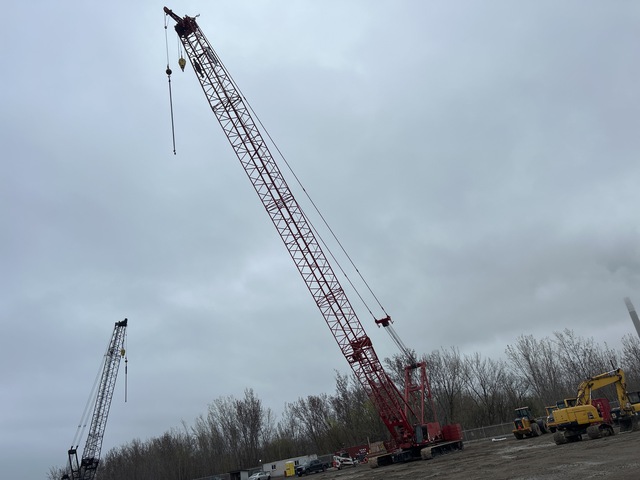 2009 Manitowoc 2250 330 ton Lattice-Boom Crawler Crane 2009 Manitowoc 2250 330 ton Lattice-Boom Crawler Crane