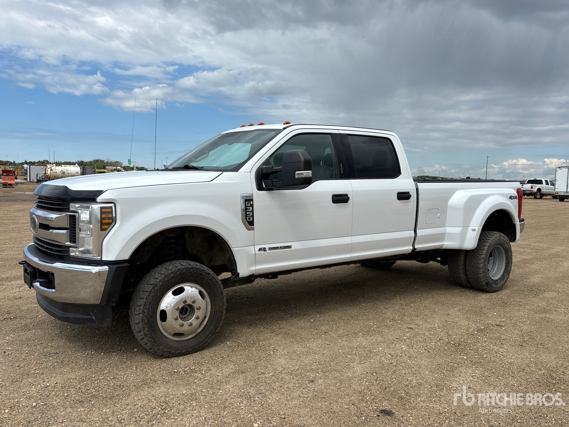 General Appearance with Featured Photo
