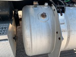 4 Underbody - Truck with Hydraulic Tank