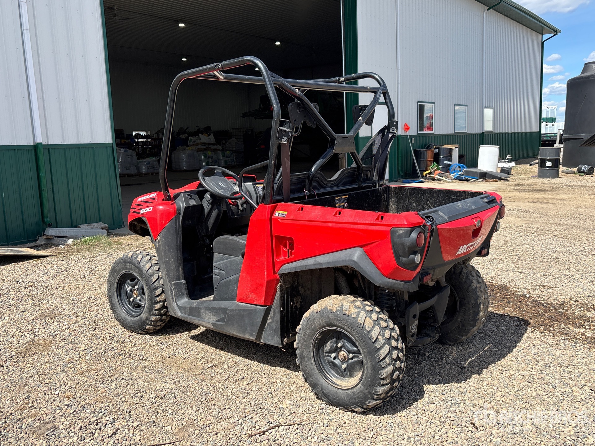 General Appearance with Picture, Left Rear Corner