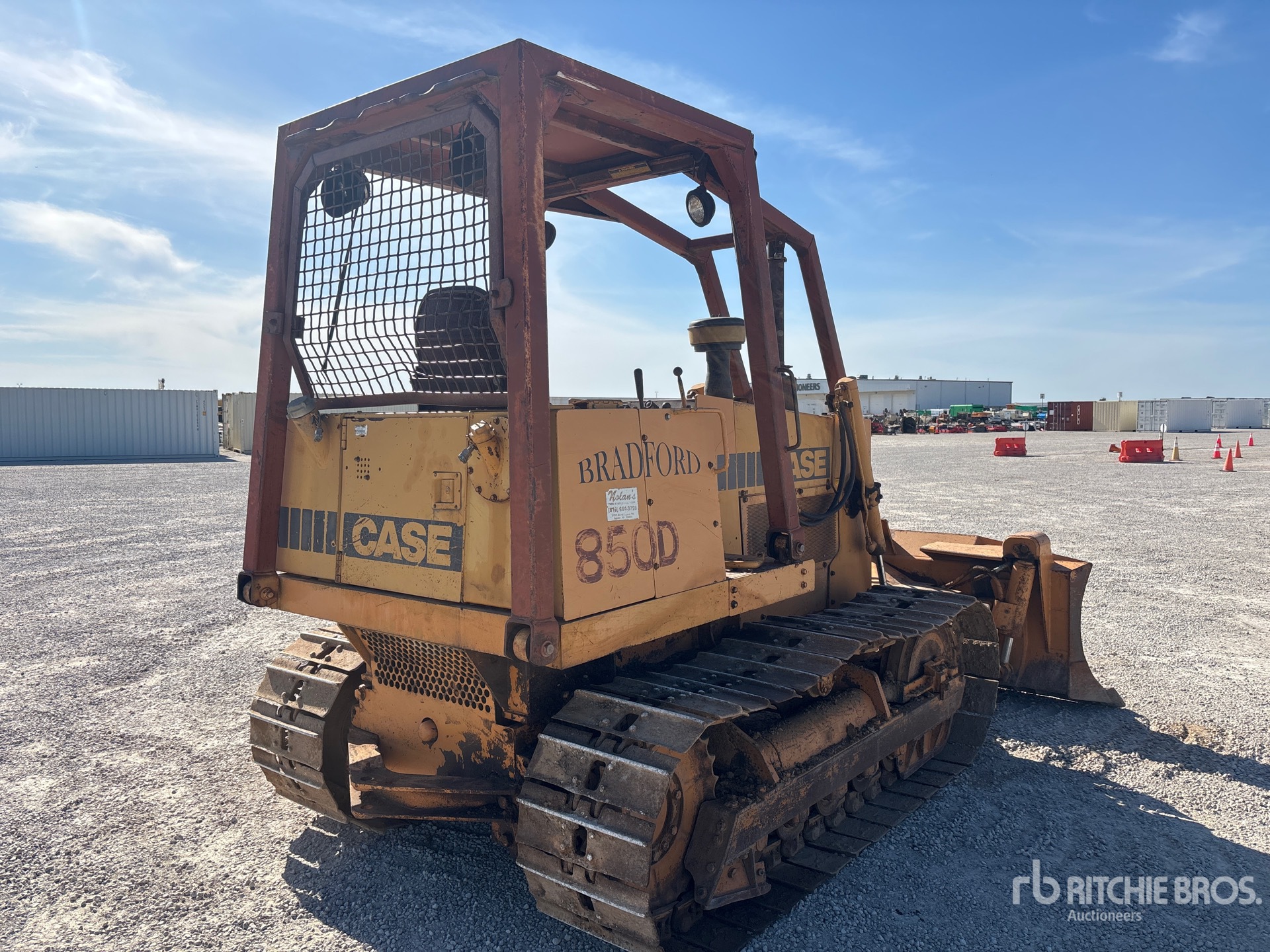 General Appearance with Picture, Right Rear Corner