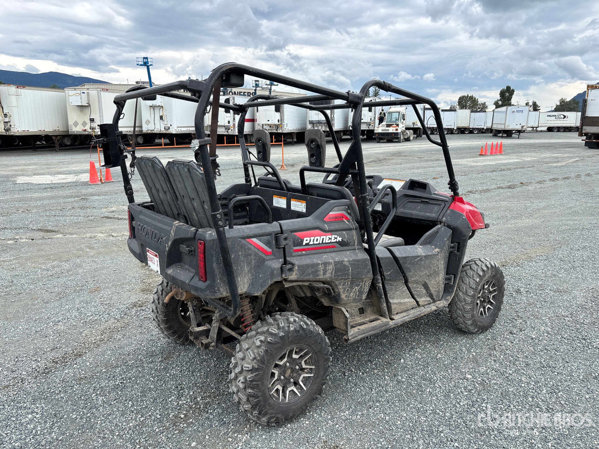 General Appearance with Picture, Right Rear Corner