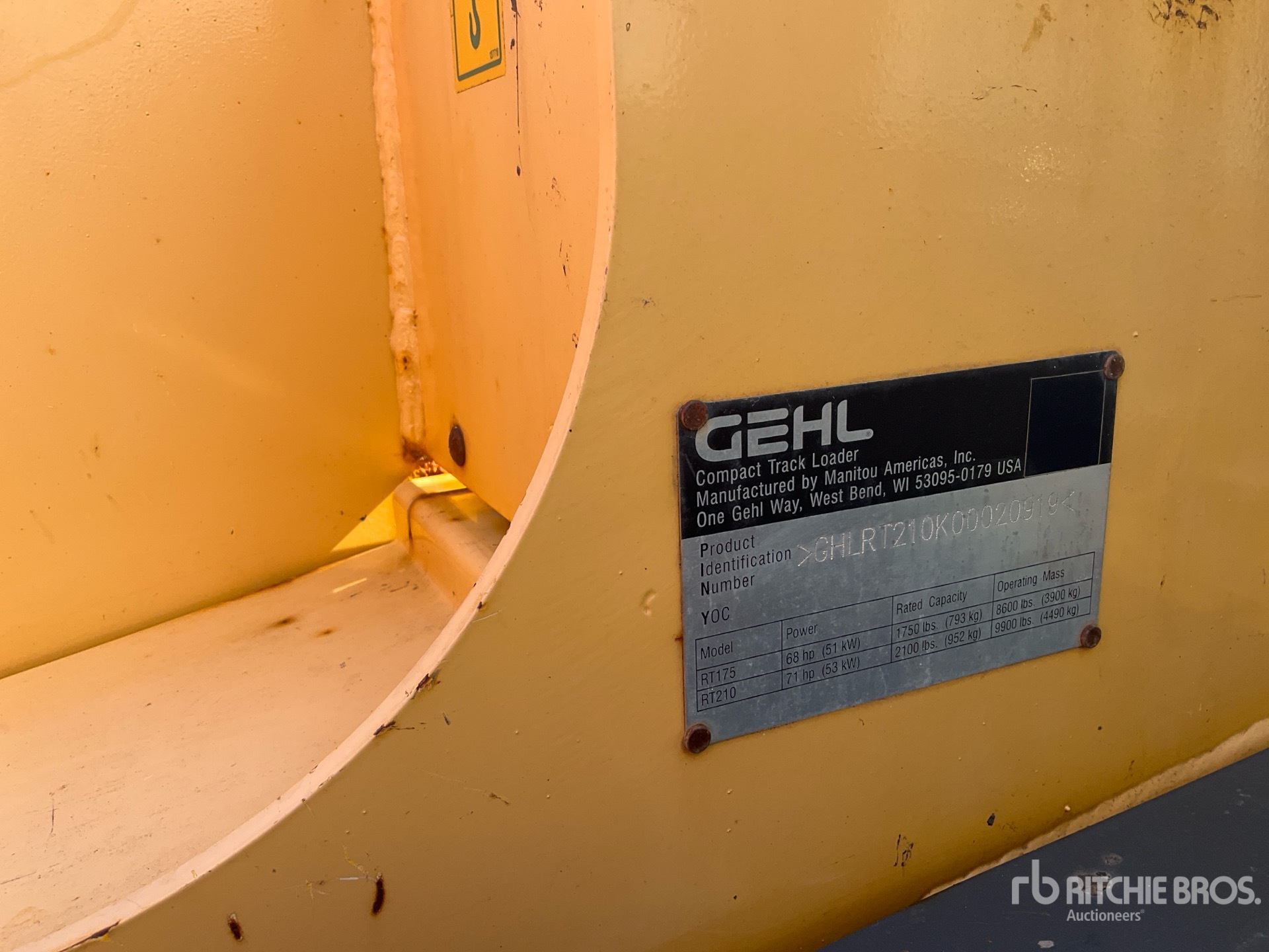 Photo of a 2012 Gehl RT210